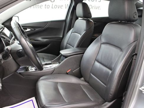 Used 2024 Chevrolet Malibu LT FWD image 15