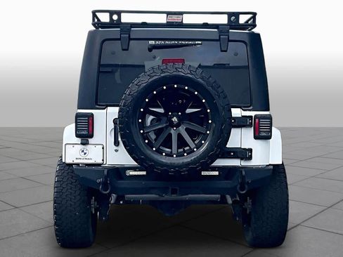 Used 2016 Jeep Wrangler Unlimited Sport w/ Quick Order Package 24S AWD/4WD image 4