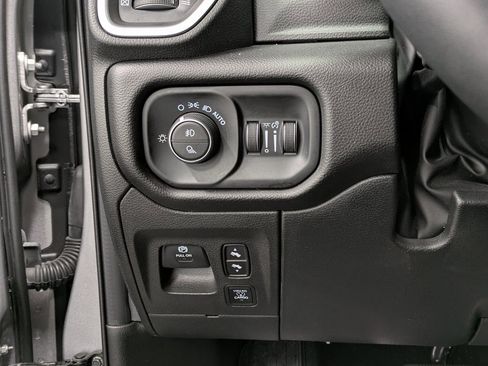 Used 2025 RAM 1500 Big Horn image 21