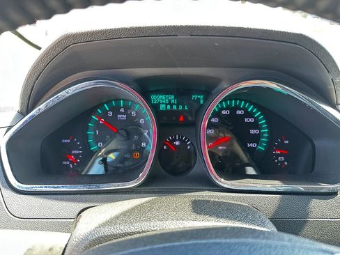 Used 2011 Chevrolet Traverse LT w/ Personal Connectivity Package FWD image 25