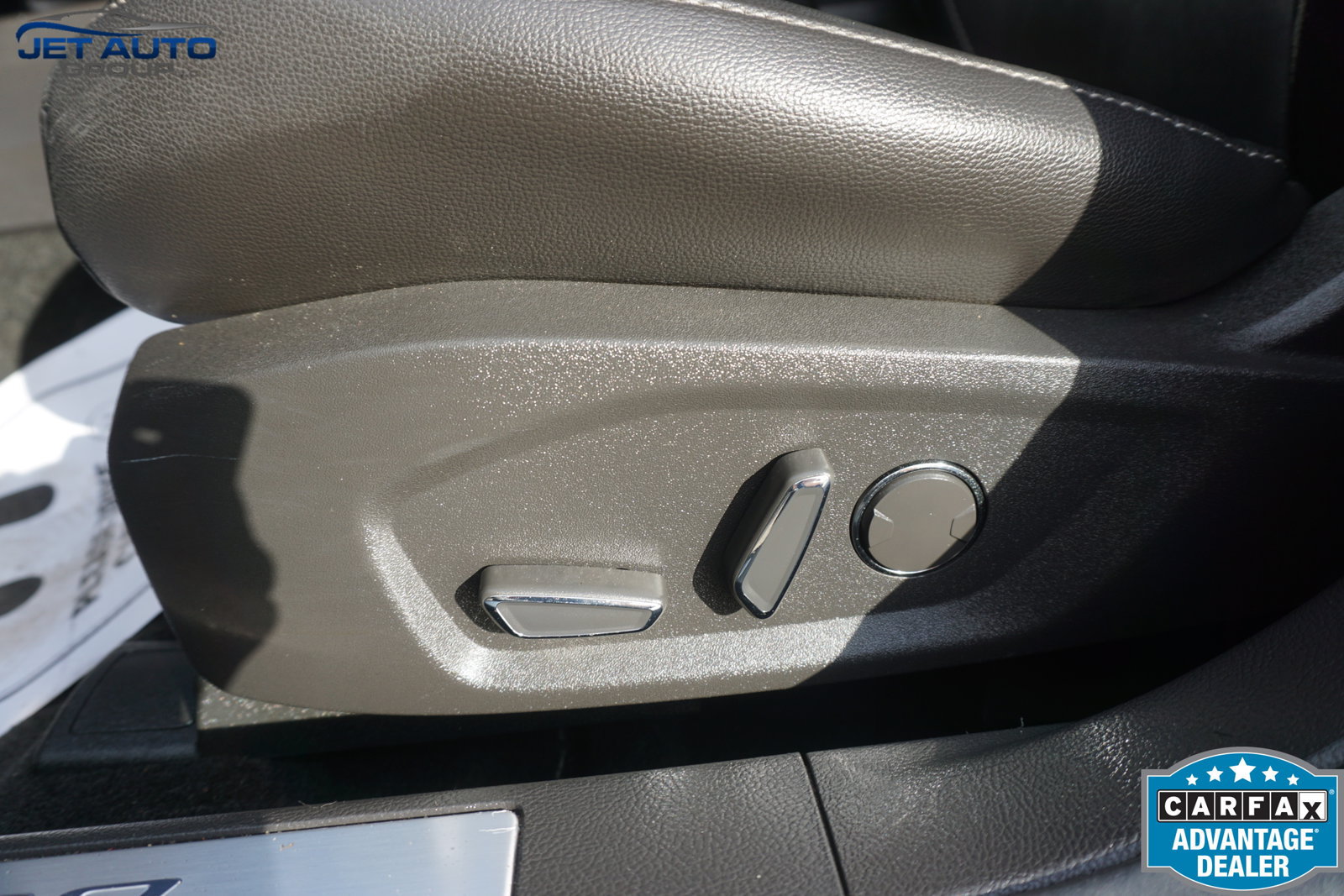 Used 2014 Ford Fusion Titanium FWD image 26