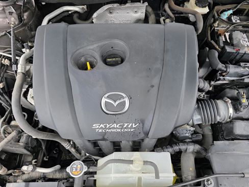 Used 2016 MAZDA MAZDA3 i Grand Touring image 10