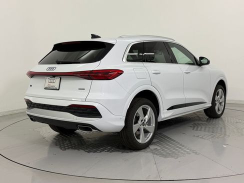 New 2026 Audi Q5 Premium Plus image 9