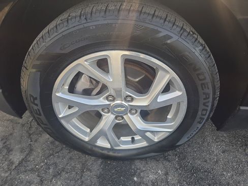 Used 2019 Chevrolet Equinox LT image 30