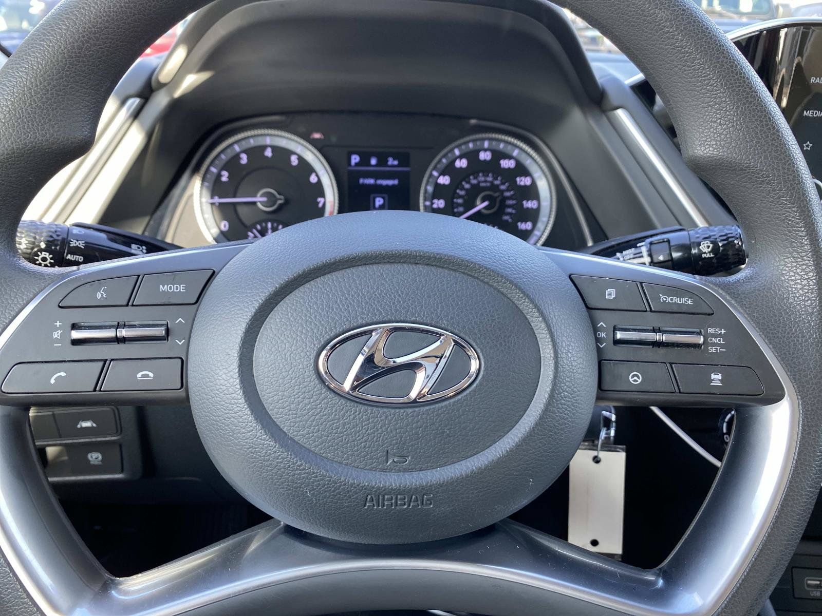 Used 2023 Hyundai Sonata SE FWD image 13