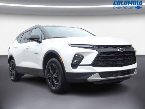 Used 2023 Chevrolet Blazer LT w/ Convenience Package FWD image 1