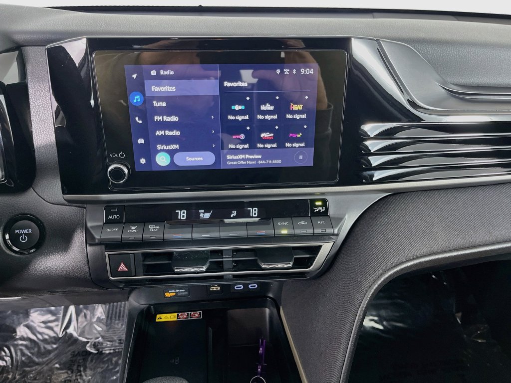 Used 2025 Toyota Camry LE w/ Convenience Package FWD image 20