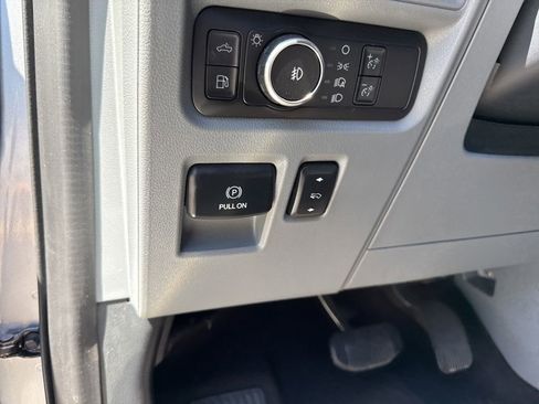 Used 2023 Ford F150 Lariat w/ Equipment Group 502A High AWD/4WD image 15