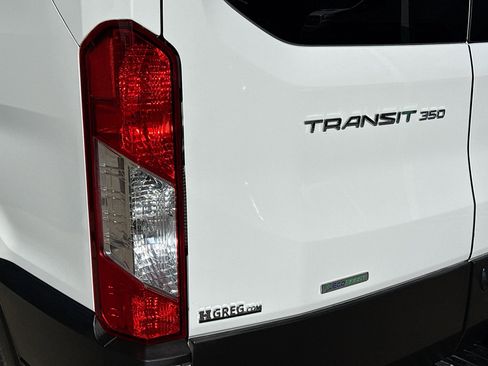 Used 2023 Ford Transit 350 XLT image 32