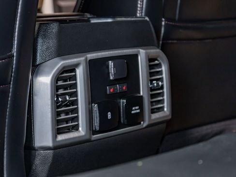 Used 2020 Ford F350 Platinum image 23