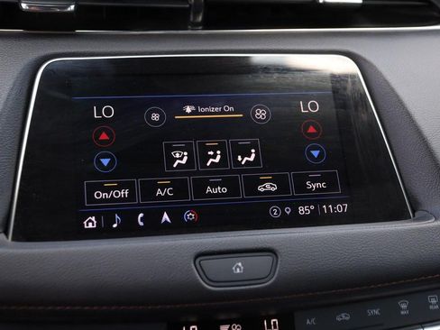 Used 2023 Cadillac XT4 Sport FWD image 18