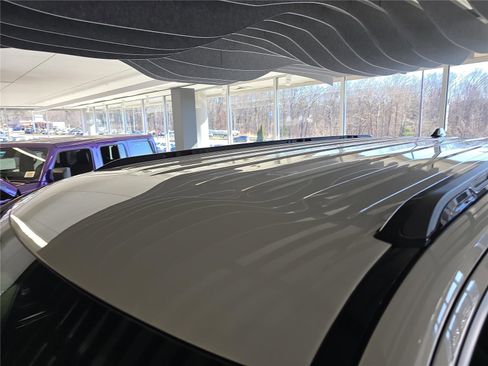 New 2026 Jeep Grand Wagoneer image 10