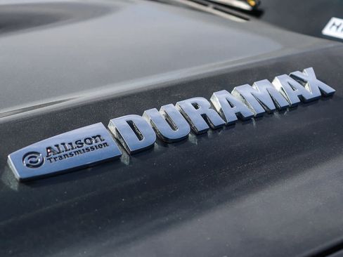 Used 2017 Chevrolet Silverado 2500 LTZ w/ Duramax Plus Package image 10