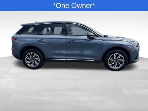Used 2023 Lincoln Corsair AWD w/ Equipment Group 101A image 2