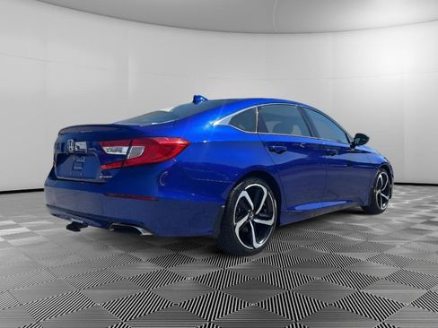 Used 2019 Honda Accord Sport image 4