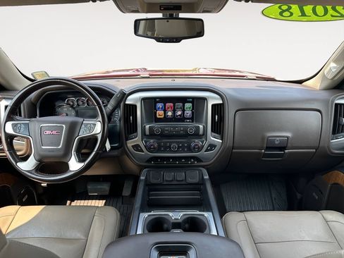 Used 2018 GMC Sierra 1500 SLT w/ SLT Premium Package AWD/4WD image 10