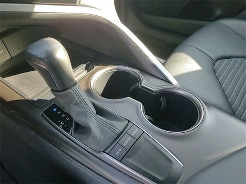 Used 2023 Toyota Camry SE w/ Protection Package (Q2) (TMS) image 21