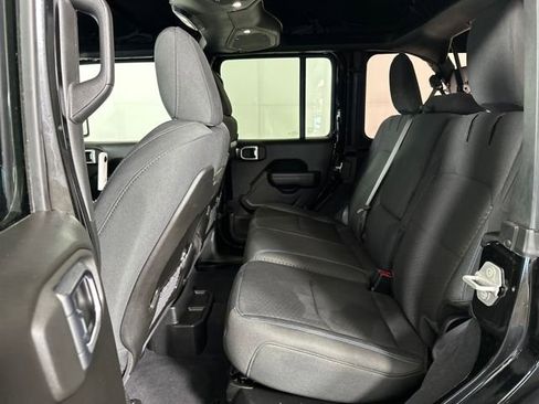 Used 2024 Jeep Wrangler Unlimited Rubicon 4xe image 25