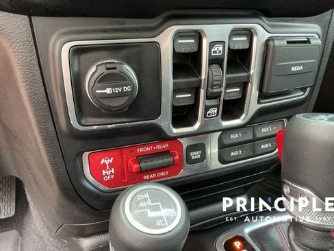 Used 2019 Jeep Wrangler Unlimited Rubicon image 17