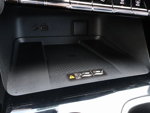 New 2026 Chevrolet Traverse Z71 w/ Enhanced Driving Package image 15