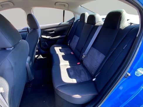 Used 2025 Nissan Sentra SR image 16