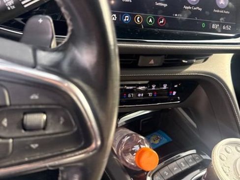 Used 2021 Buick Envision Avenir w/ Technology Package II AWD/4WD image 5
