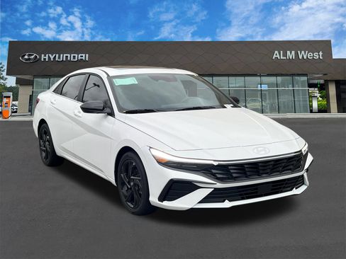 Certified 2026 Hyundai Elantra SEL Sport Premium FWD image 3