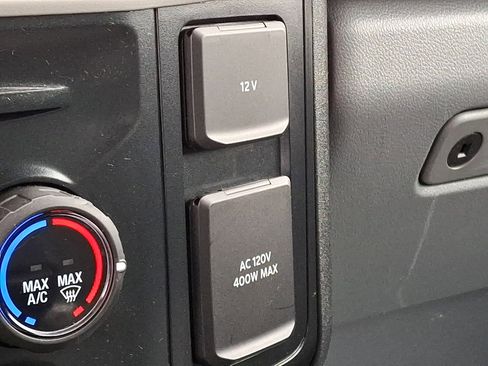 Used 2025 Ford F250 XLT AWD/4WD image 26