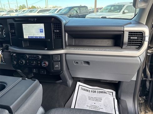 Certified 2025 Ford F250 XL w/ STX Appearance Package image 15