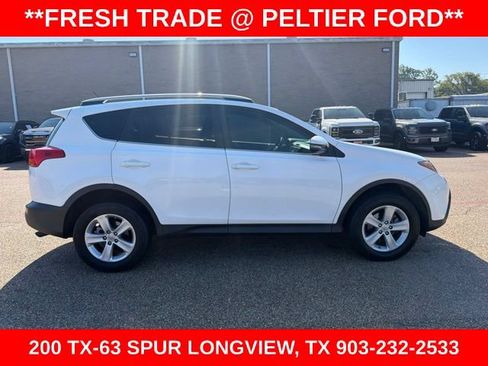 Used 2013 Toyota RAV4 XLE FWD image 10