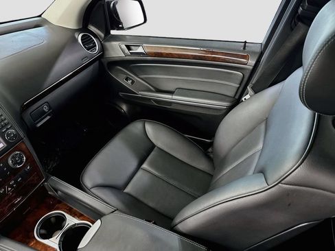 Used 2012 Mercedes-Benz GL 450 4MATIC image 27