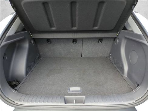 Used 2024 Hyundai Kona Limited AWD/4WD image 6