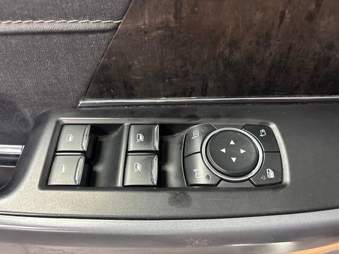 Used 2023 Ford F150 Lariat w/ Trailer Tow Package AWD/4WD image 20