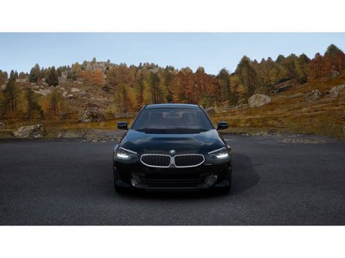 New 2026 BMW 230i Coupe image 3