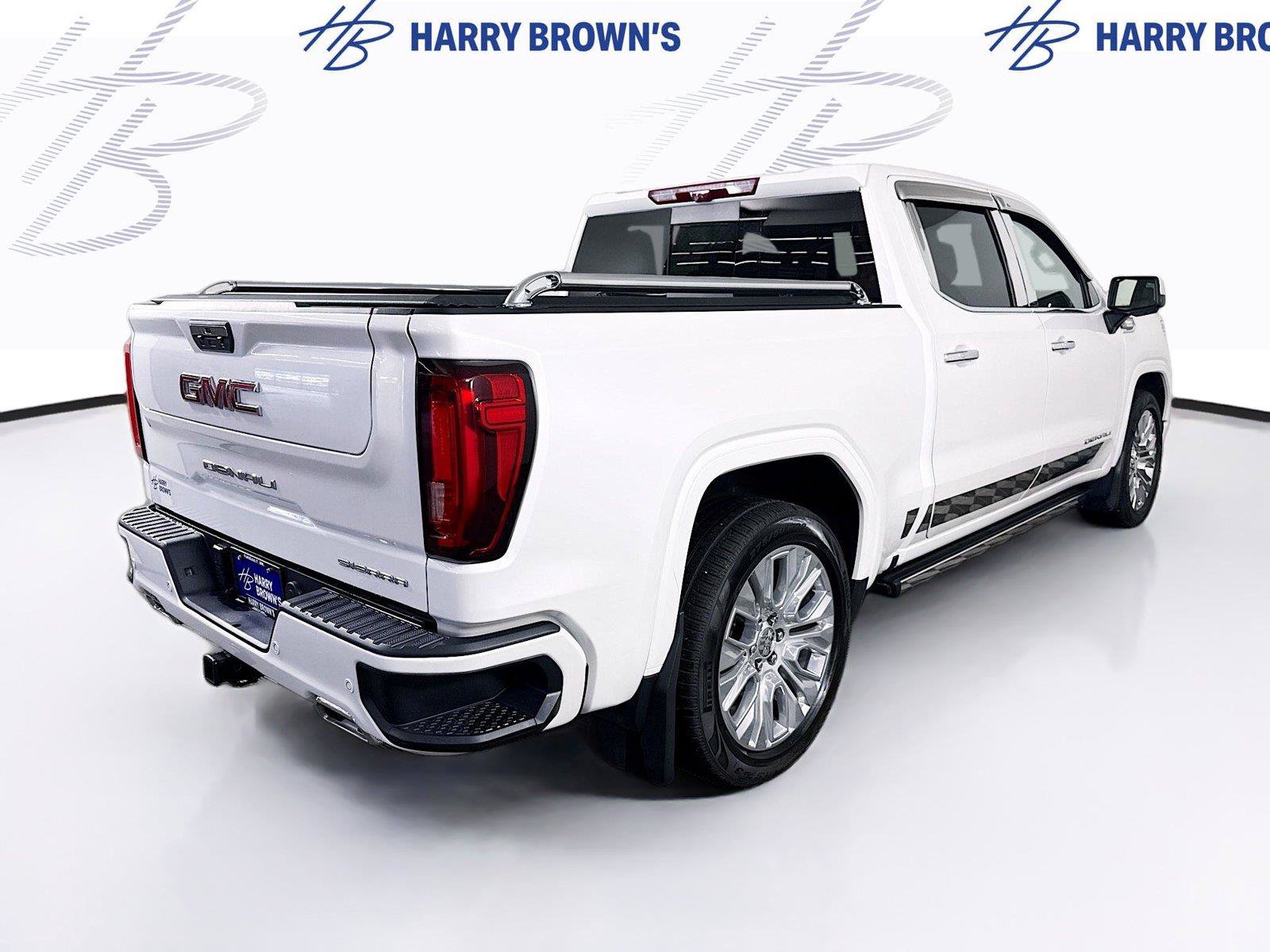 Used 2020 GMC Sierra 1500 Denali w/ Denali Ultimate Package AWD/4WD image 33