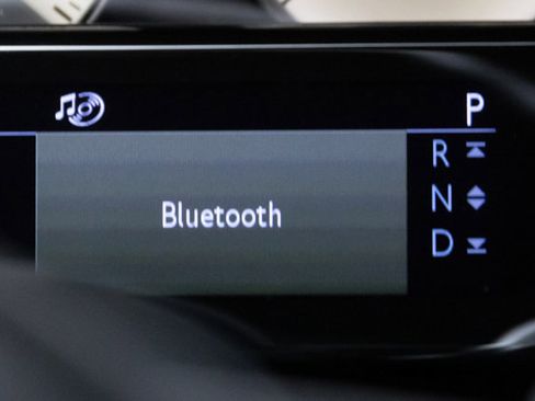 Used 2013 Rolls-Royce Ghost image 79