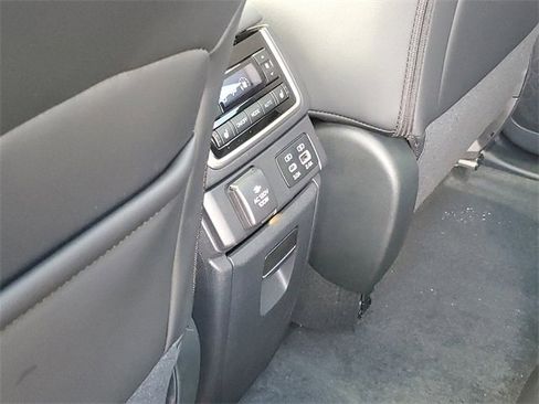 New 2025 Subaru Ascent Bronze Edition image 11