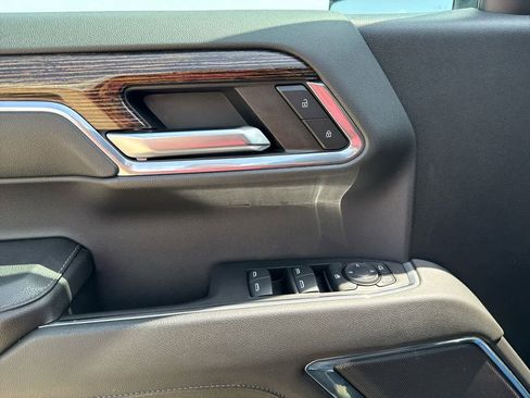 Used 2024 GMC Sierra 1500 Elevation image 20