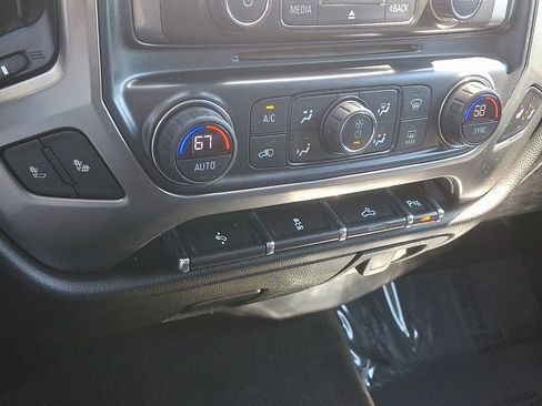 Used 2018 Chevrolet Silverado 1500 LT w/ All Star Edition AWD/4WD image 14