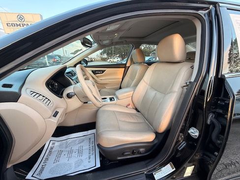 Used 2016 Nissan Altima 2.5 SL w/ 2.5 Technology w/LED Package image 5