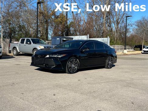 Used 2019 Toyota Avalon Touring w/ Advanced Safety Package image 9