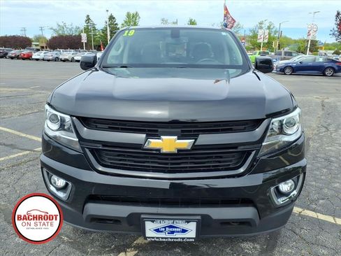 Used 2019 Chevrolet Colorado Z71 AWD/4WD image 2