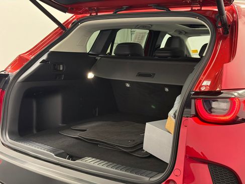Used 2025 MAZDA CX-50 AWD 2.5 S w/ Cargo Package image 8