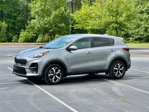 Used 2021 Kia Sportage LX FWD image 2