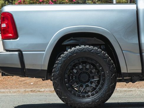 Used 2025 RAM 1500 Big Horn image 17