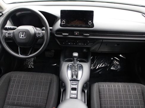 Used 2024 Honda HR-V LX image 16
