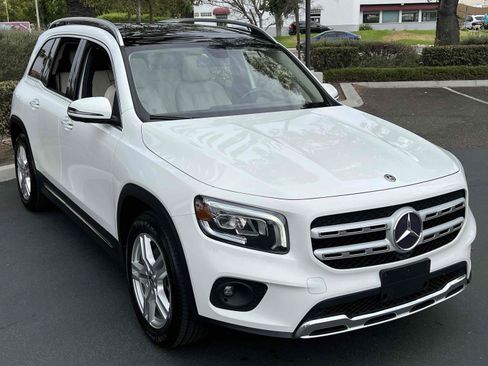 Used 2020 Mercedes-Benz GLB 250 4MATIC image 23