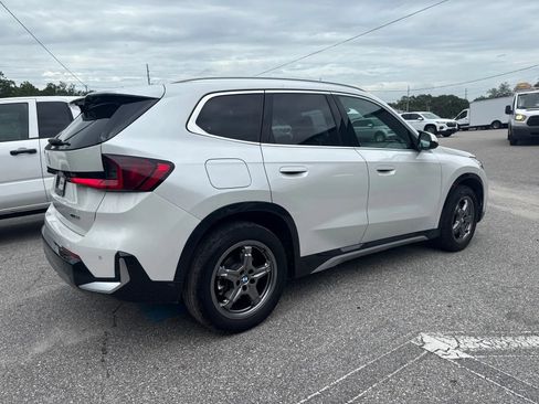 Used 2025 BMW X1 xDrive28i AWD/4WD image 9