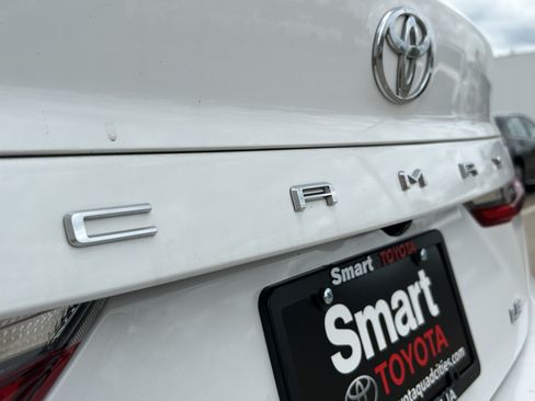 Used 2025 Toyota Camry LE FWD image 8