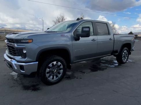 New 2026 Chevrolet Silverado 3500 LT w/ All Star Edition image 4